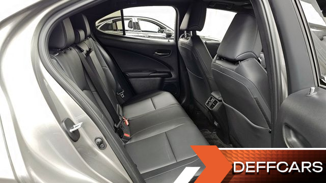 Lexus UX 2.0 2WD купить на сайте DeffCars