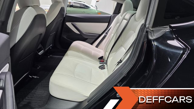 Tesla MODEL 3 Performance AWD купить на сайте DeffCars