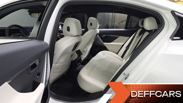 BMW 5-SERIES 520i M Sport купить на сайте DeffCars