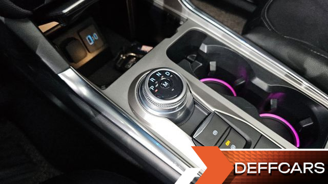 Ford EXPLORER 3.0 PHEV купить на сайте DeffCars