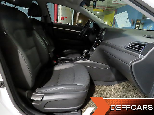 Hyundai AVANTE 1.6 Smart купить на сайте DeffCars