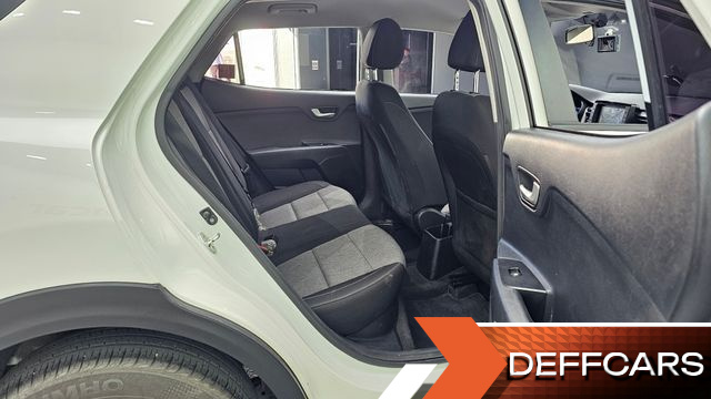 Kia STONIC 1.4 Deluxe купить на сайте DeffCars