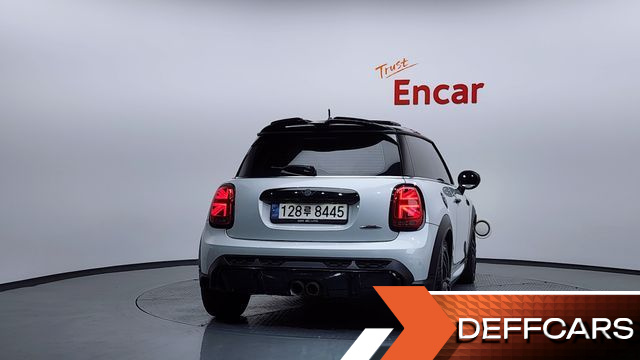 Mini COOPER JCW Rockingham GT Edition 3rd купить на сайте DeffCars