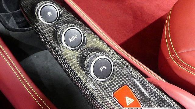 Ferrari F8 3.9 V8 купить на сайте DeffCars