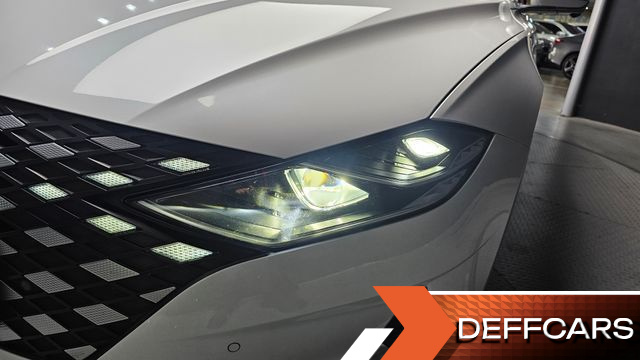 Hyundai GRANDEUR Le Blanc купить на сайте DeffCars