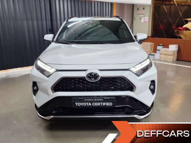 Toyota RAV4 2.5 4WD PHEV XSE купить на сайте DeffCars