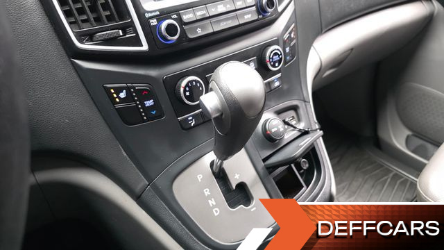 Hyundai STAREX 4WD Wagon 11-Seater Smart купить на сайте DeffCars