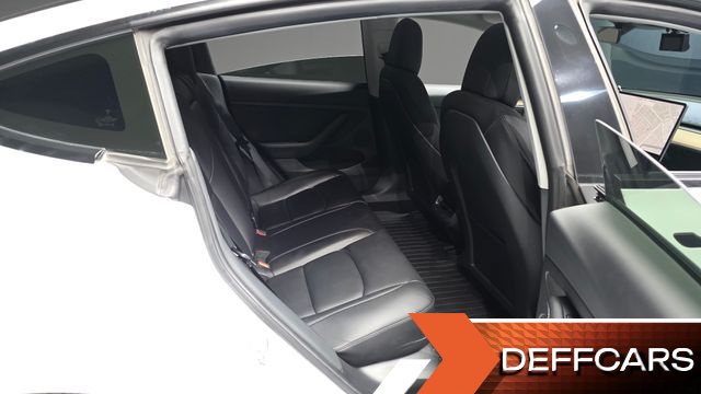 Tesla MODEL 3 Long Range AWD купить на сайте DeffCars