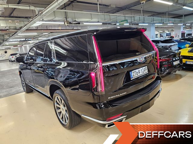 Cadillac ESCALADE 6.2 ESV ESV Premium Luxury Platinum купить на сайте DeffCars