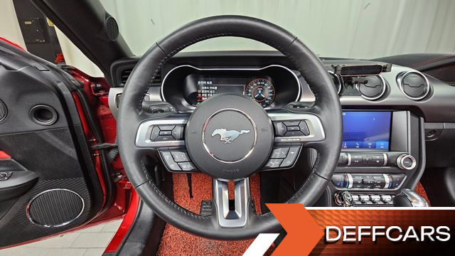 Ford MUSTANG Convertible купить на сайте DeffCars