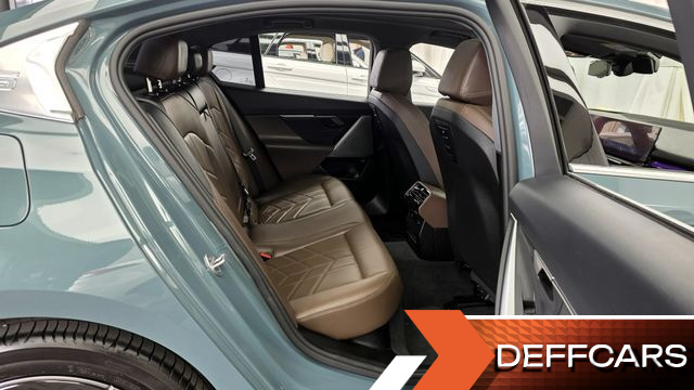 BMW 5-SERIES 520i купить на сайте DeffCars