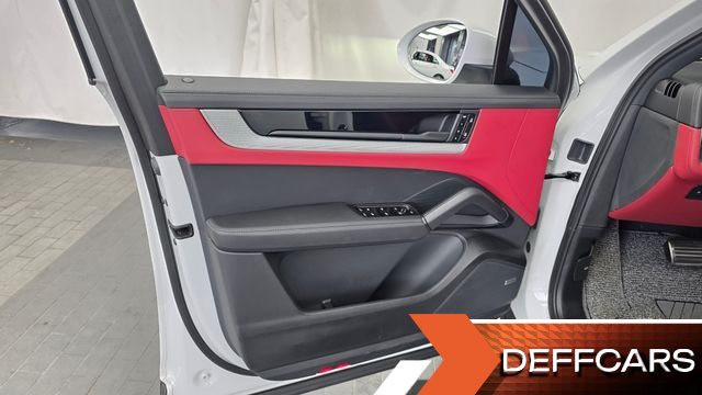 Porsche CAYENNE 3.0 купить на сайте DeffCars