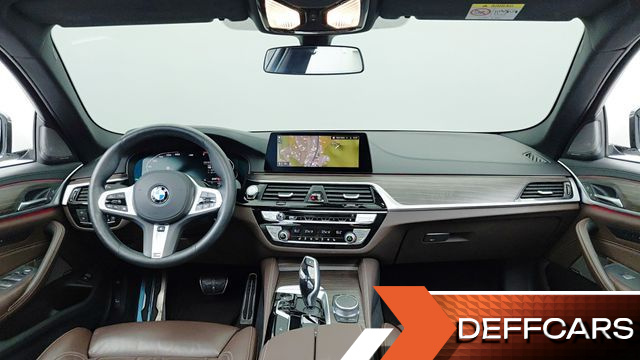 BMW 5-SERIES 520i M Sport купить на сайте DeffCars