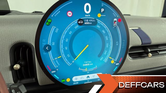 Mini COOPER Favoured купить на сайте DeffCars