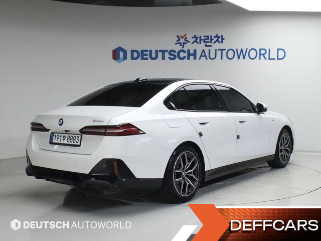 BMW 5-SERIES 520i M Sport купить на сайте DeffCars