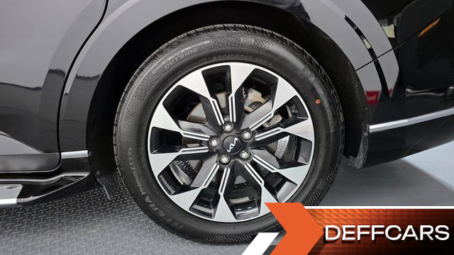 Kia CARNIVAL Gasoline 7-Seater Hi-Limousine Signature купить на сайте DeffCars