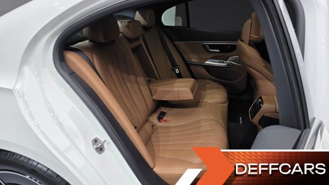 Mercedes E-CLASS E300 4MATIC AMG Line купить на сайте DeffCars
