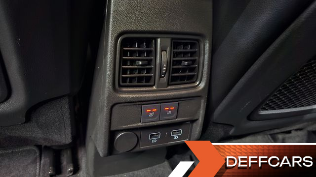 Renault-KoreaSamsung XM3 1.6 E-TECH Inspire e-shifter купить на сайте DeffCars