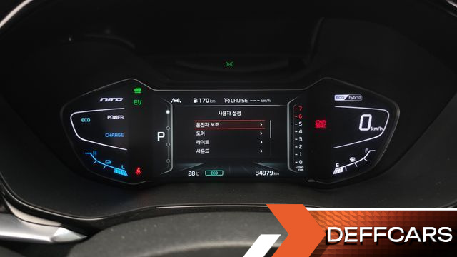 Kia NIRO 1.6 HEV Signature купить на сайте DeffCars