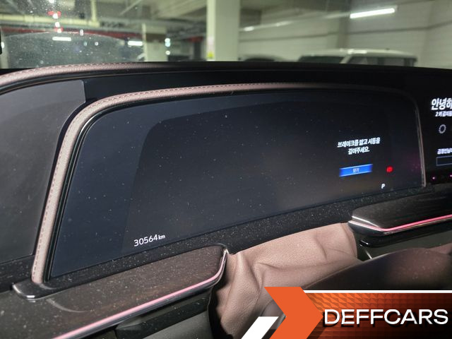 Cadillac ESCALADE 6.2 Sports Platinum купить на сайте DeffCars