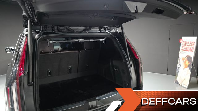 Cadillac ESCALADE 6.2 ESV ESV Sports Platinum купить на сайте DeffCars