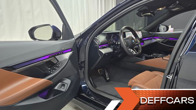 BMW 5-SERIES 530i xDrive M Sport купить на сайте DeffCars