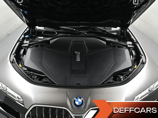 BMW I7 eDrive 50 M Sport купить на сайте DeffCars