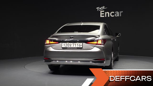 Lexus ES Executive купить на сайте DeffCars