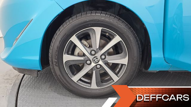 Toyota PRIUS 1.5 купить на сайте DeffCars
