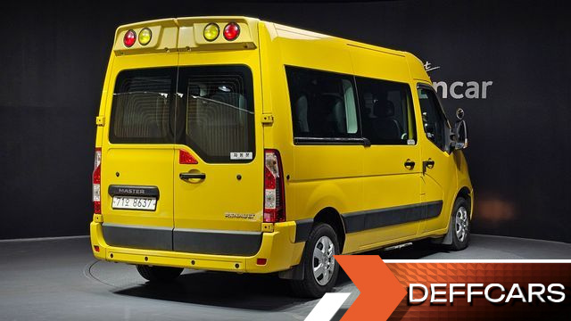 Renault-KoreaSamsung MASTER School Bus 15-Seater купить на сайте DeffCars