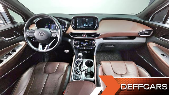 Hyundai SANTAFE Gasoline 2.0T 2WD Inspiration купить на сайте DeffCars