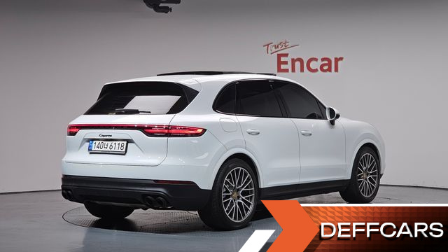 Porsche CAYENNE 3.0 PLATINUM EDITION купить на сайте DeffCars