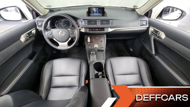 Lexus CT200H 1.8 Supreme ZWA10 купить на сайте DeffCars