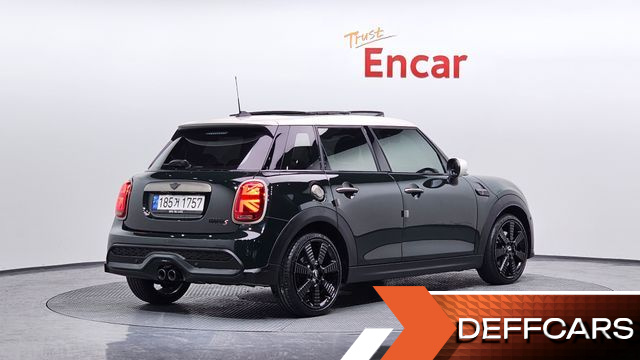 Mini COOPER 5Door Resolute Edition 3rd Gen купить на сайте DeffCars