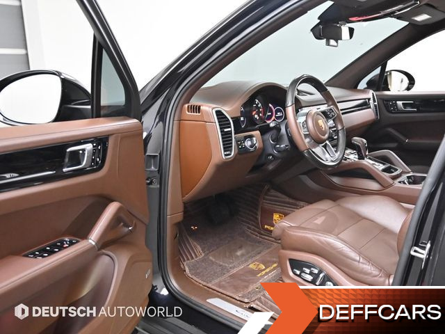 Porsche CAYENNE 3.0 купить на сайте DeffCars