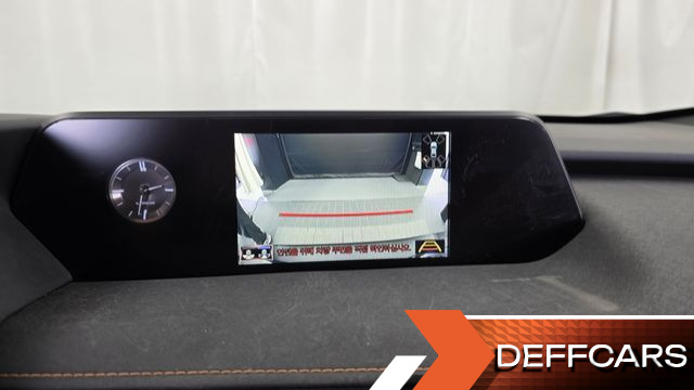 Lexus UX 2.0 2WD купить на сайте DeffCars