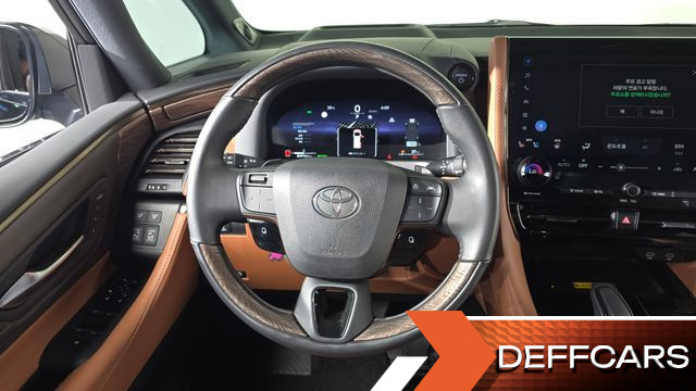 Toyota ALPHARD 2.5 HEV Executive AWD купить на сайте DeffCars
