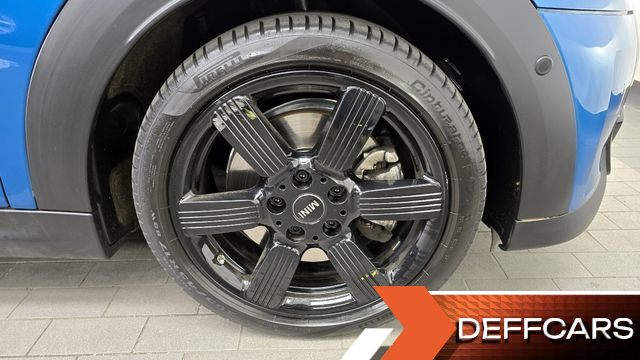 Mini COOPER CONVERTIBLE Classic Third Generation купить на сайте DeffCars