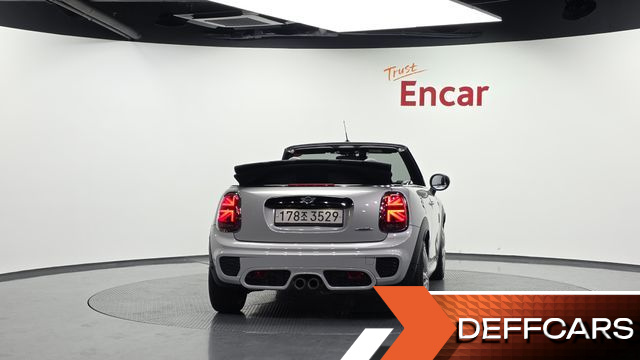 Mini COOPER CONVERTIBLE JCW 3rd купить на сайте DeffCars