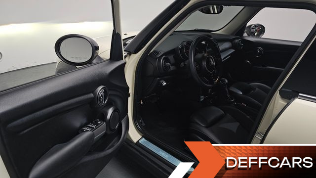 Mini COOPER 5Door Standard 3rd купить на сайте DeffCars