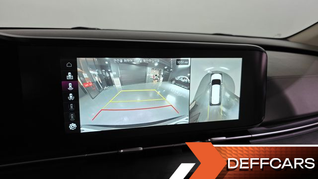 Kia CARNIVAL 9-Seater Signature купить на сайте DeffCars