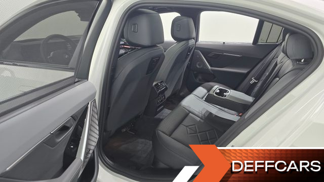 BMW 5-SERIES 530e xDrive M Sport Pro купить на сайте DeffCars