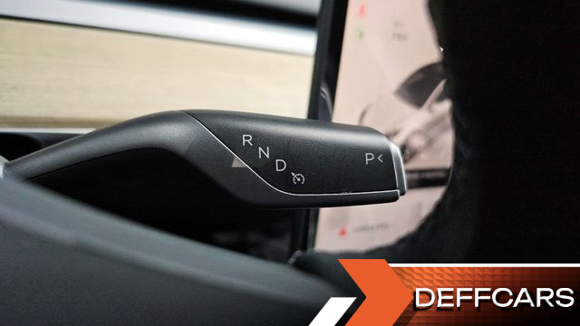Tesla MODEL Y RWD купить на сайте DeffCars