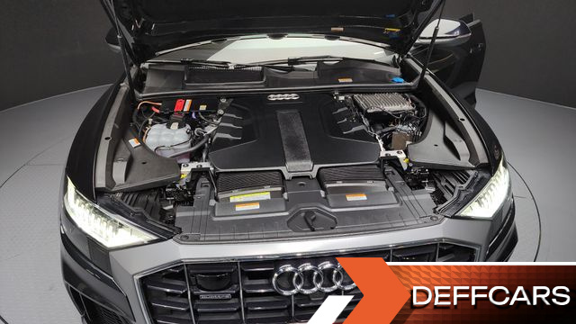 Audi Q8 45 TDI Quattro Premium купить на сайте DeffCars