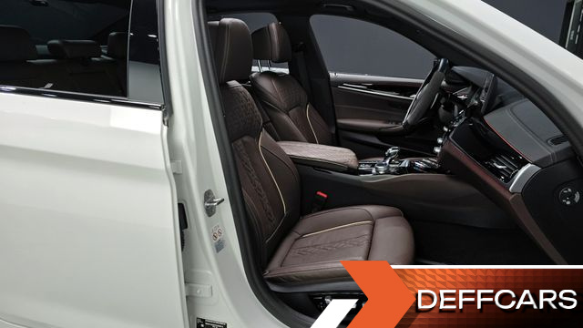 BMW 5-SERIES 530e M Sport купить на сайте DeffCars