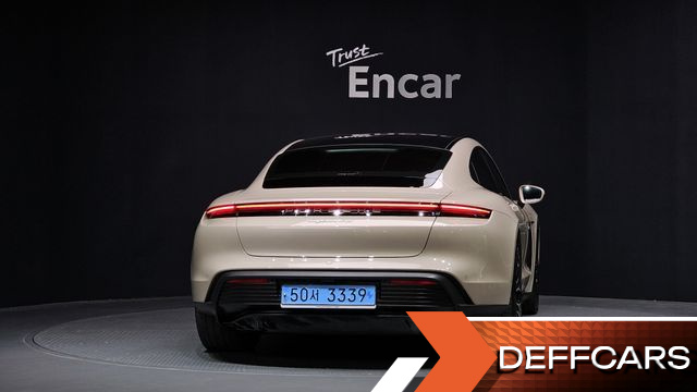 Porsche TAYCAN 4S купить на сайте DeffCars