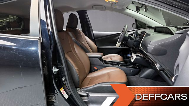 Toyota PRIUS 1.8 E купить на сайте DeffCars