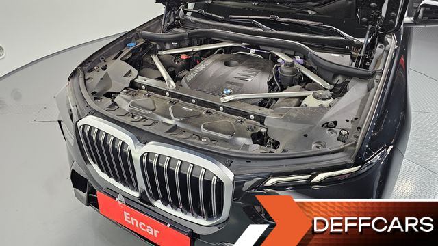 BMW X7 xDrive 40i M Sport 6STR купить на сайте DeffCars