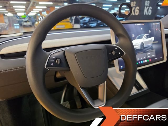 Tesla MODEL Y Long Range AWD купить на сайте DeffCars