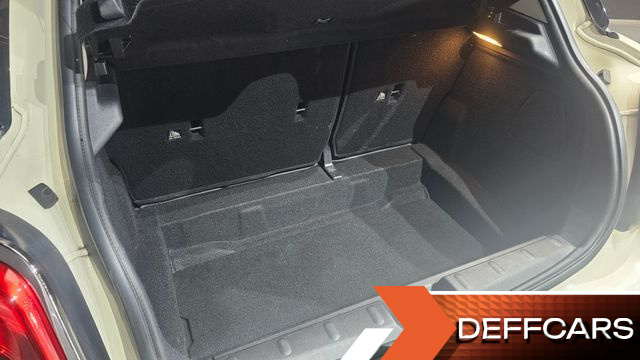 Mini COOPER 5Door Standard 3rd купить на сайте DeffCars